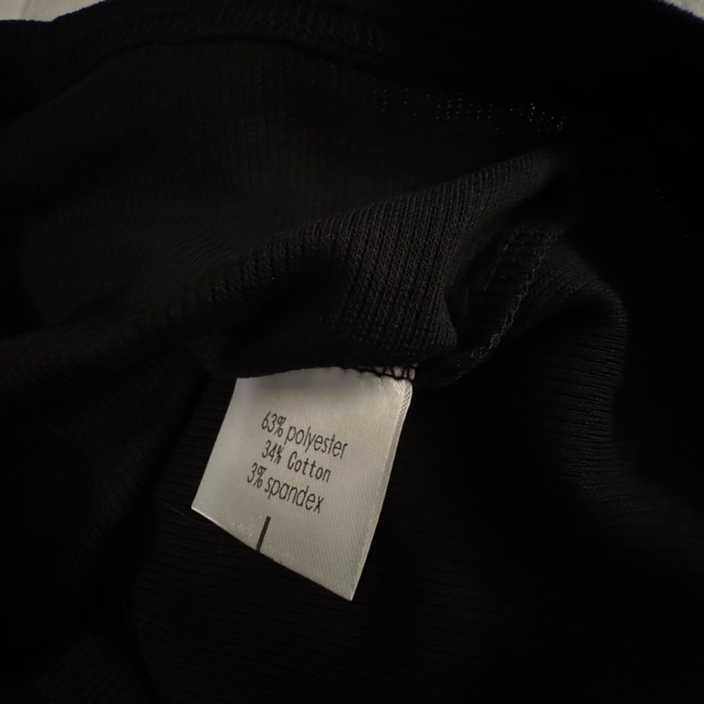 Elegant Black Floral Embellished Women's Top - Picture 3 of 4